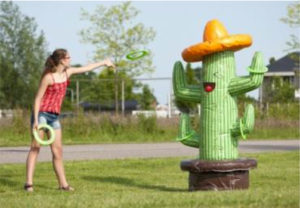 Louer le Cactus Toss gonflable