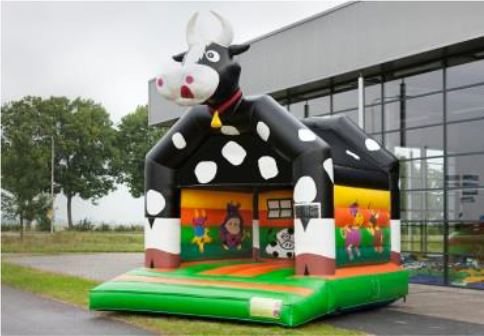 Louer le chateau gonflable vache